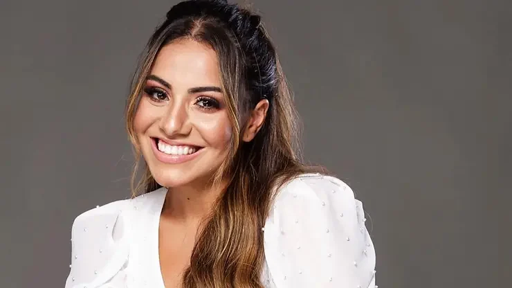 Gabriela Rocha: A Voz que Conquista o Brasil e Transcende Barreiras