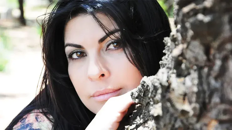 Vanilda Bordieri denuncia abuso sofrido aos 16 anos e critica silêncio imposto às vítimas dentro da igreja