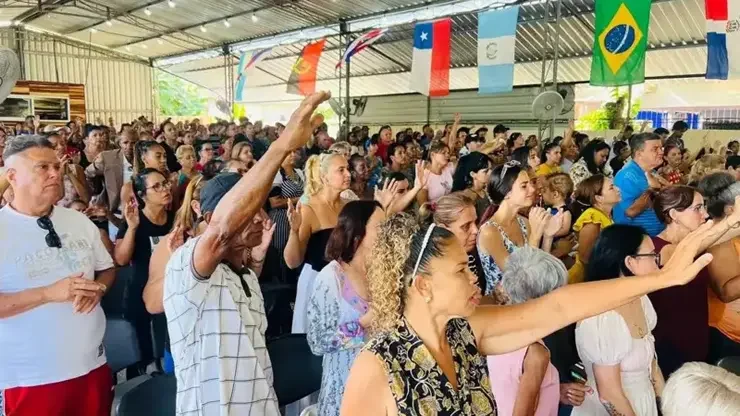 Cuba vive crescimento cristão em meio à crise mais severa das últimas décadas