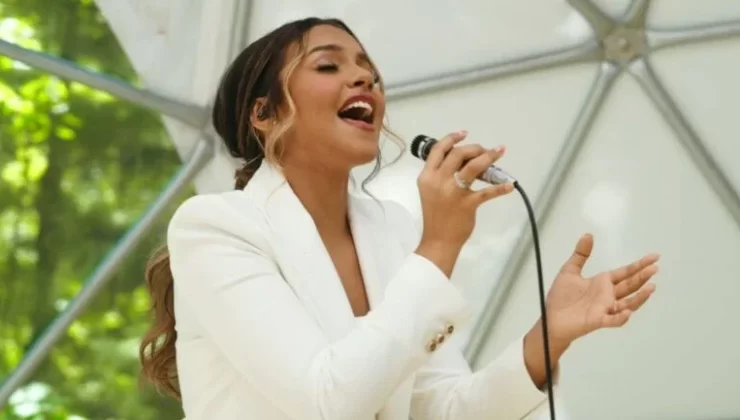 Julia Vitória resgata clássico da música cristã na estreia de DVD