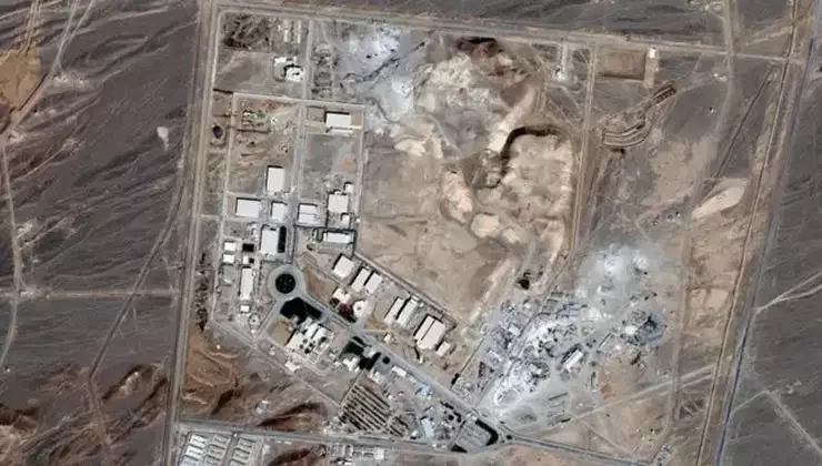 Israel ataca alvos nucleares no Irã e mata comandantes iranianos